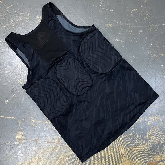 Adidas WNBA Basketball Compression Tank Top Training XL with Rib Pads - Picture 2 of 7
